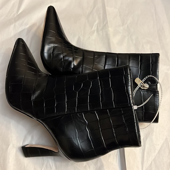Antonio Melani
Gaby Crocodile Embossed Leather Dress Booties - Picture 5 of 8